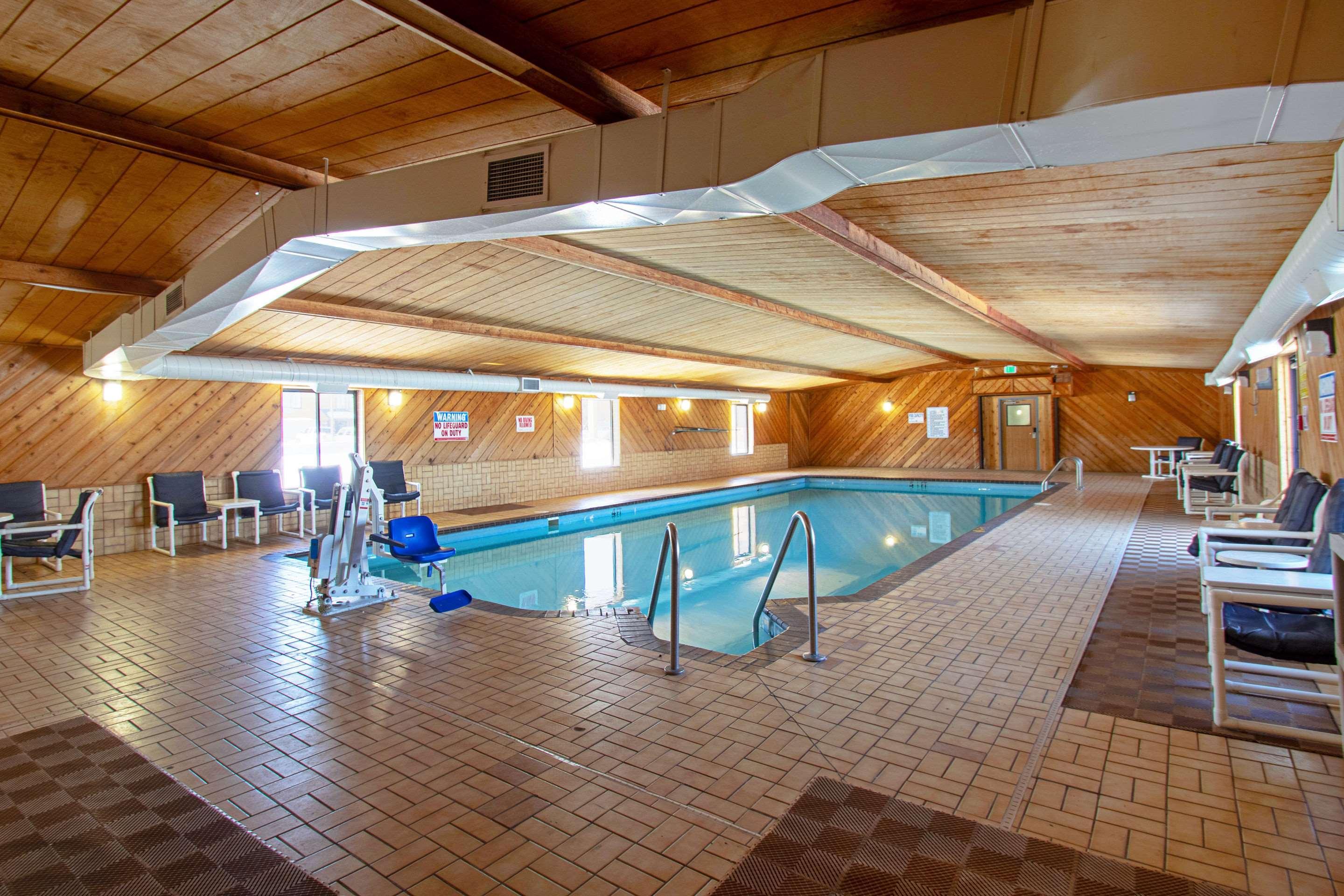 Econo Lodge Inn & Suites Wisconsin Dells Exterior foto