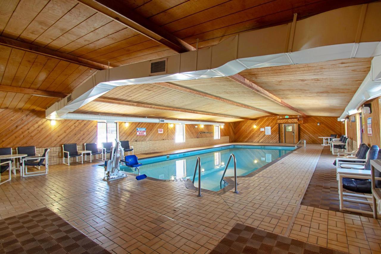 Econo Lodge Inn & Suites Wisconsin Dells Exterior foto